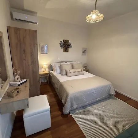 Apartman Bacalaros House 2 *